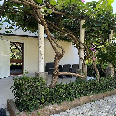 Apartman Kucer Krk Town Esterno foto