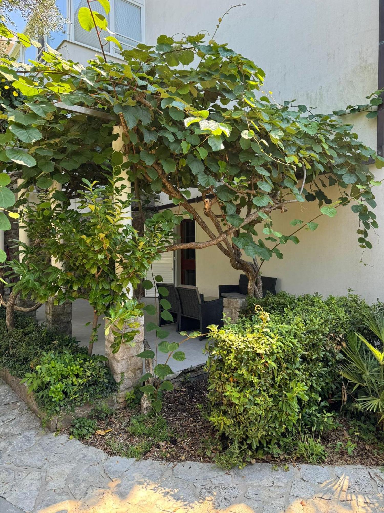 Apartman Kucer Krk Town Esterno foto