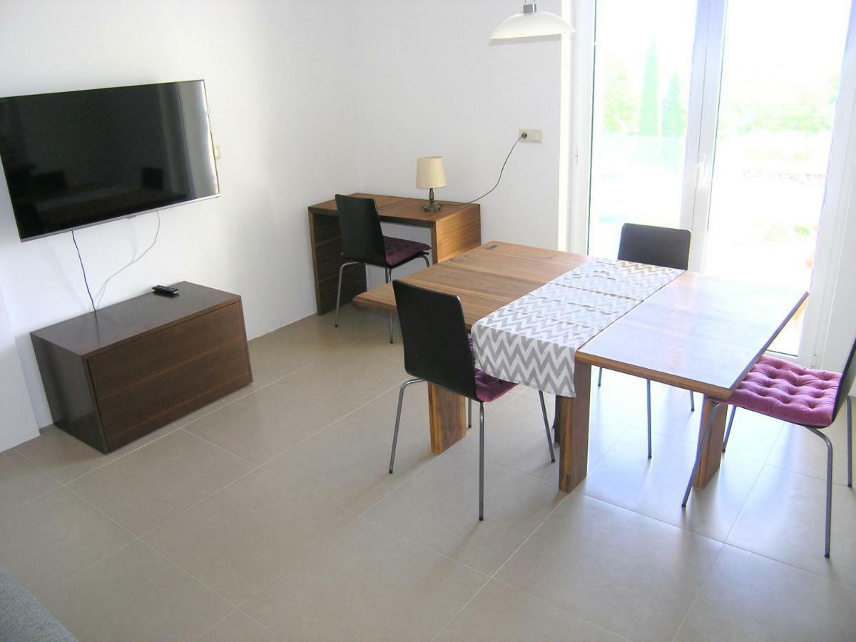 Apartman Kucer Krk Town Esterno foto